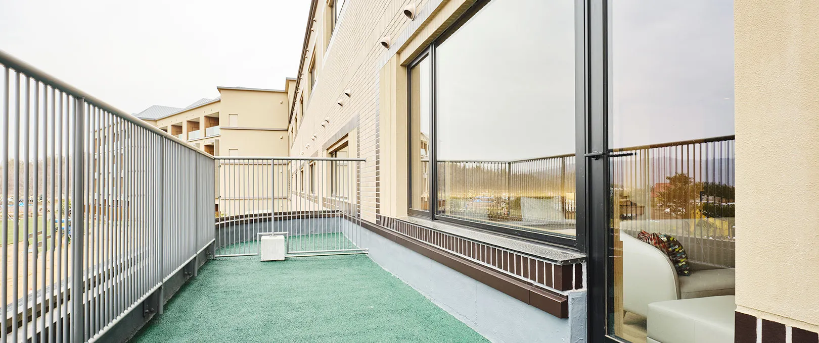 Image:Dog Room With Balcony