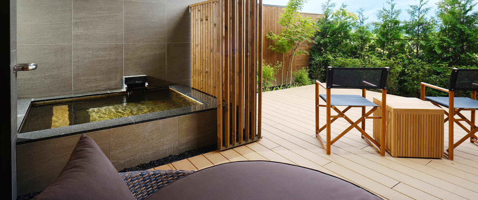 Image:Designer Twin With Open-Air Bath